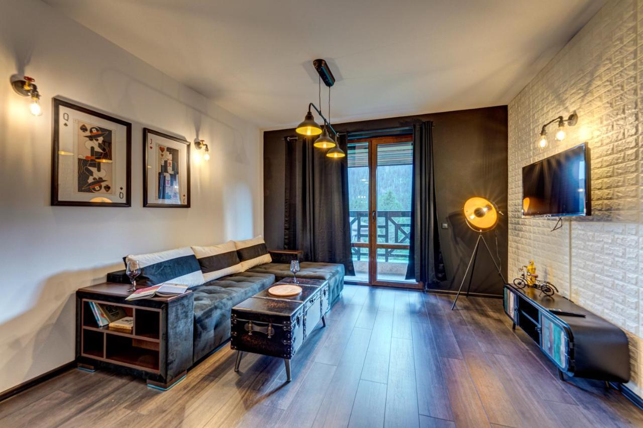 Black Box Studio Smolyan Luaran gambar